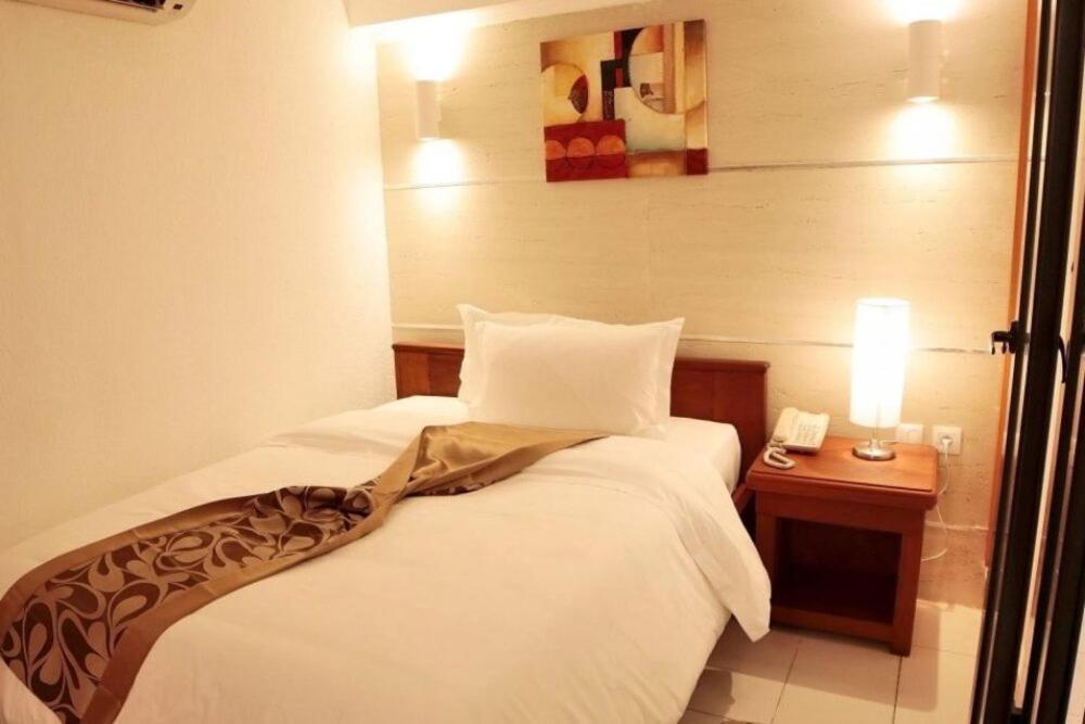 Grand Hotel Akwa Douala Exteriör bild